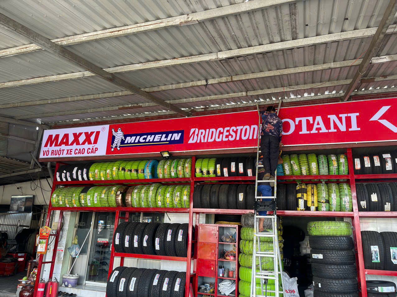 CỬU LONG THIÊN - CUNG CẤP LỐP XE OTANI TẠI DĨ AN